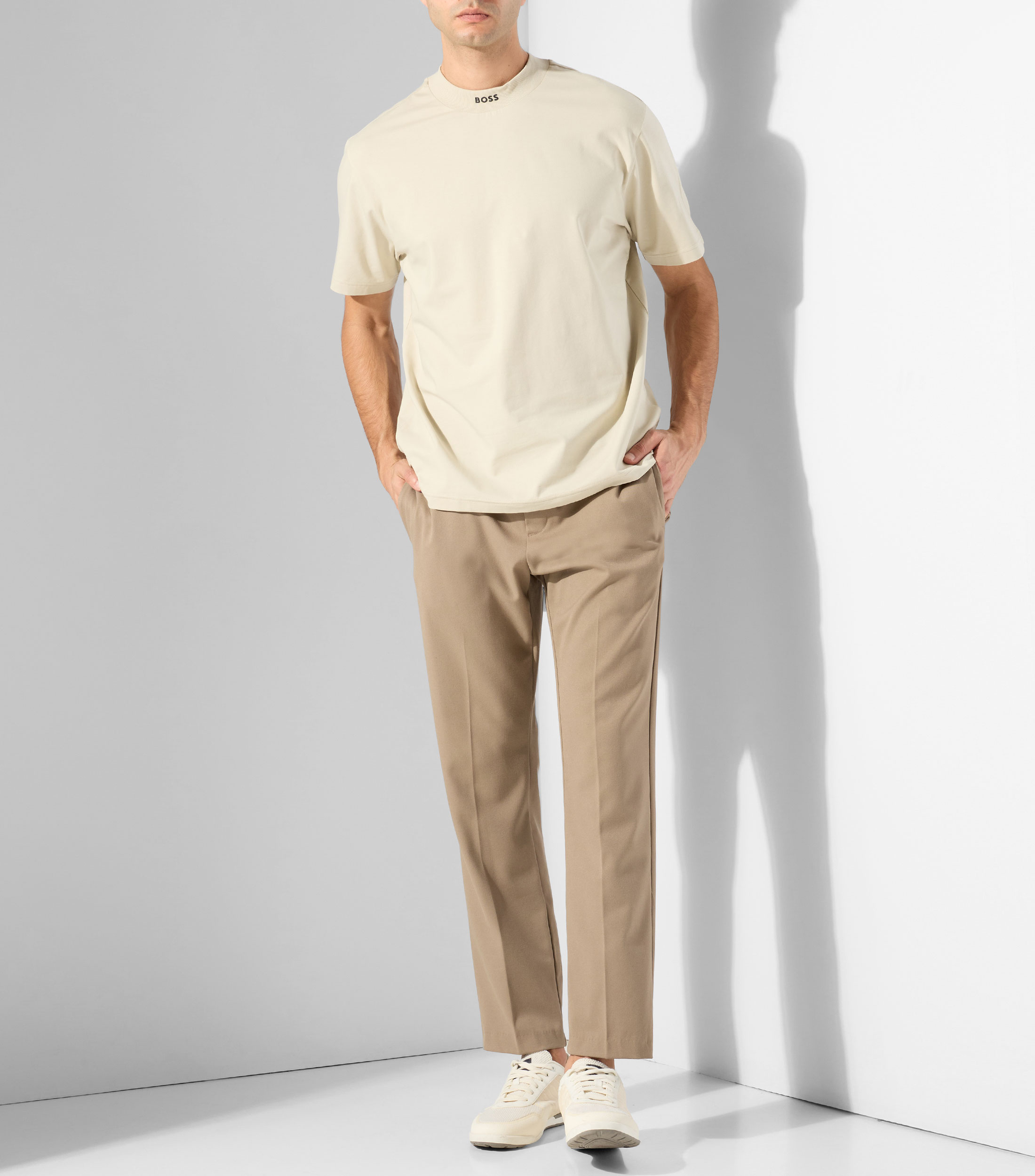 Playera cuello redondo manga corta lisa Hombre
